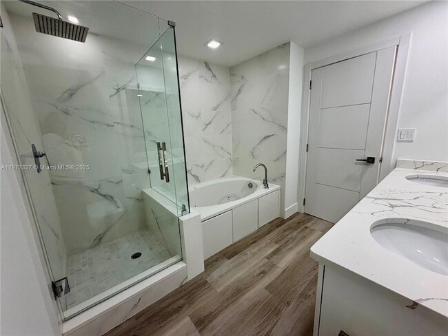 Building Photo - 550 Okeechobee Blvd