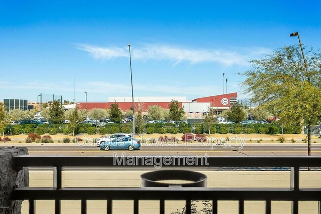 Building Photo - 2401 E Rio Salado Pky