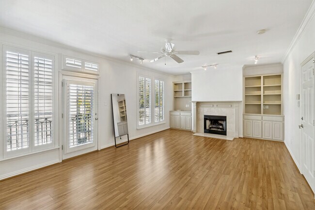 Building Photo - 4309 Tomberra Way