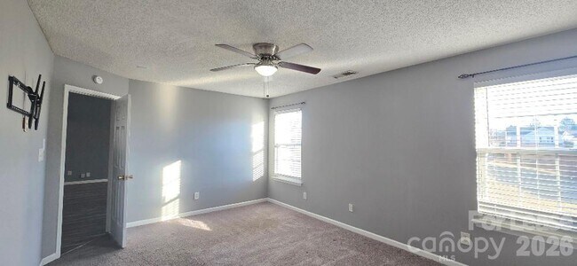 Building Photo - 10623 Campion Ct