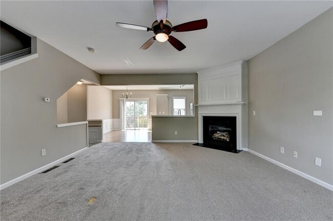 Building Photo - 4020 Edgecomb Dr