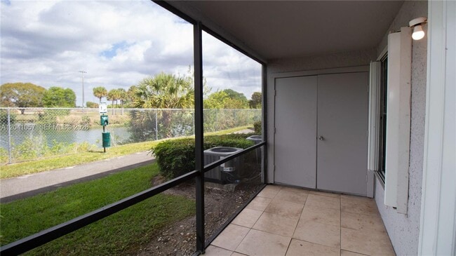 Building Photo - 15077 SW 103rd Terrace