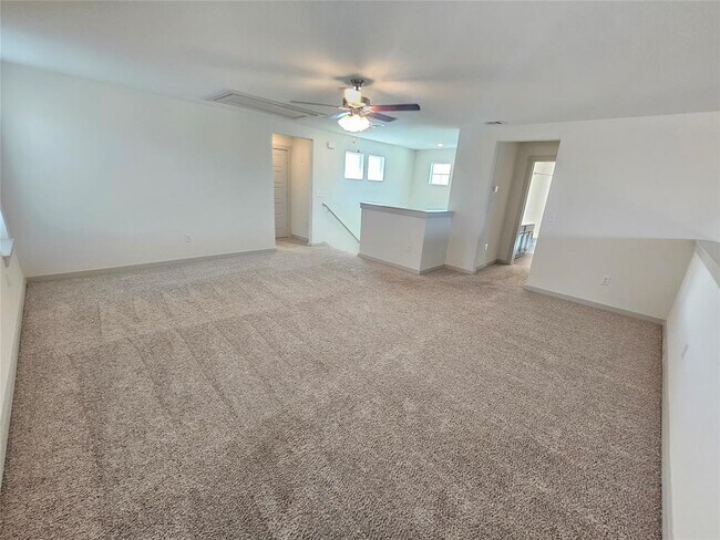 Building Photo - 13809 Mcarthur Dr