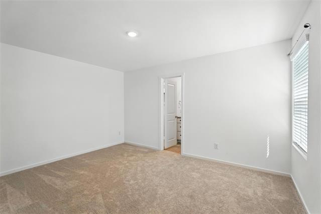 Building Photo - 926 Woodstork Wy