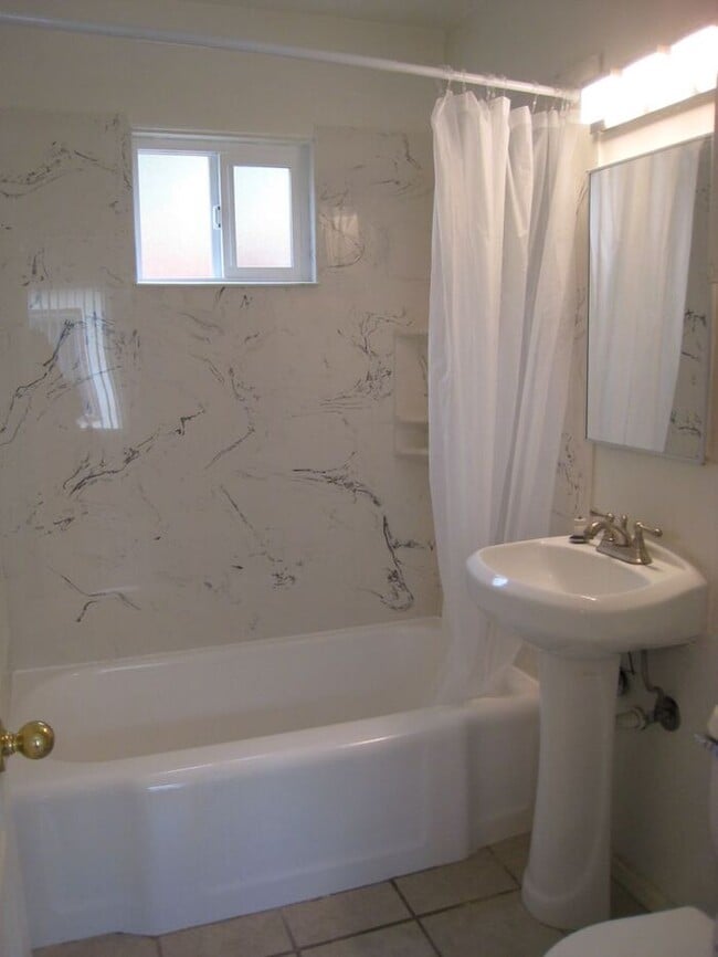 Building Photo - 1 MO Free!! Delightful Cottage in heart of Normal Heights! (Parking space avail for 65.00)