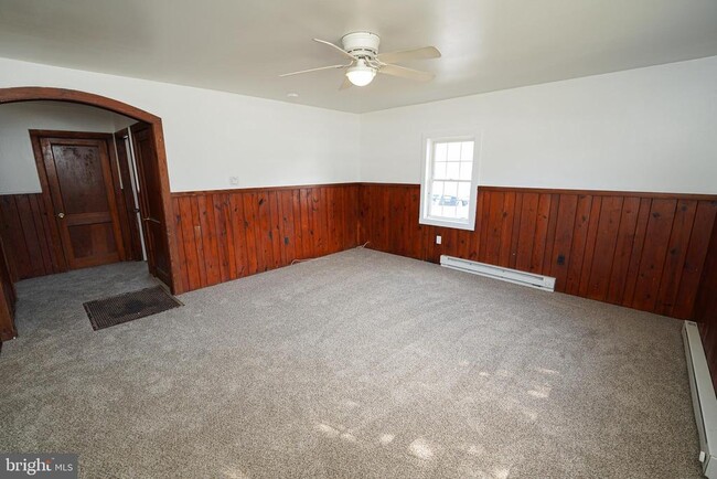 Building Photo - 8369 Nylon Ave