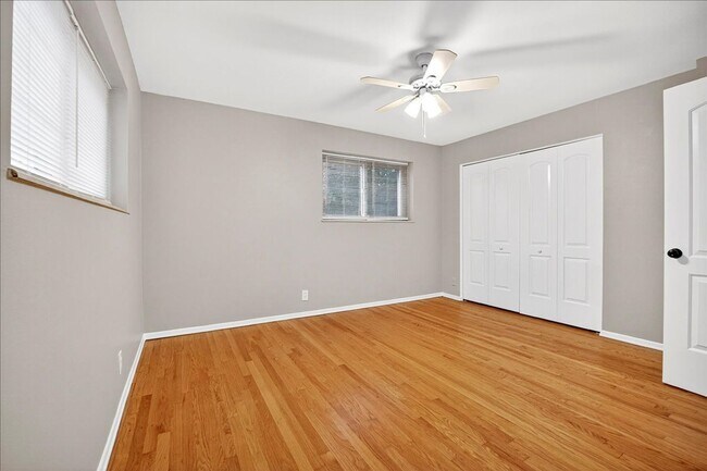 Building Photo - Plan A