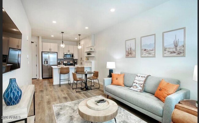 Building Photo - 9449 N 90th St