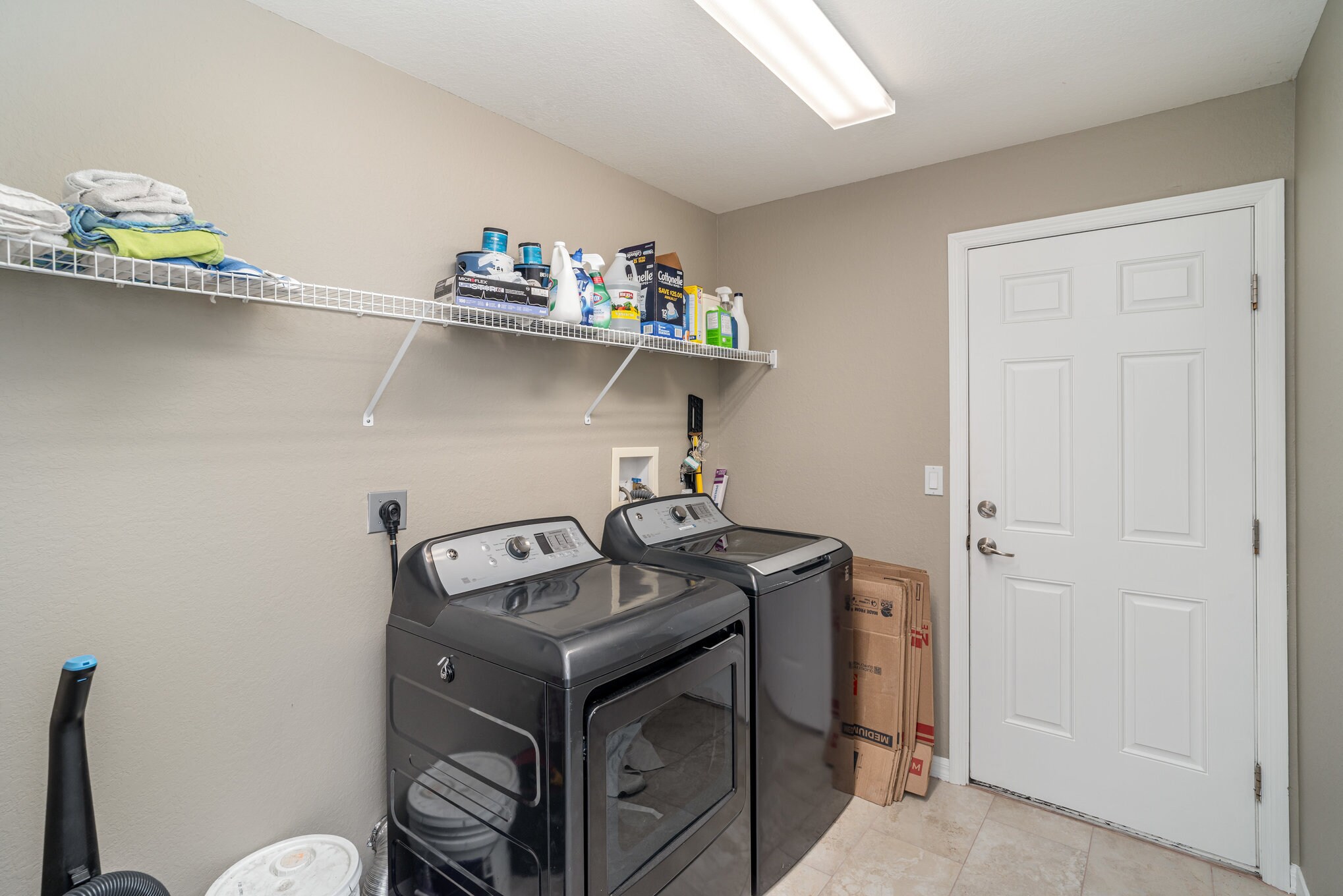 Building Photo - 10833 Standing Stone Dr