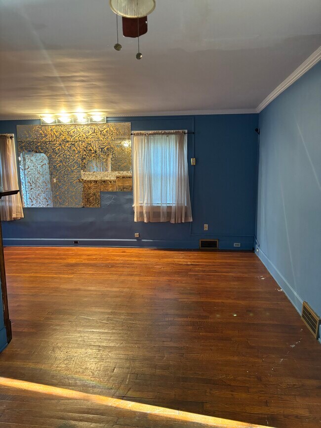 Building Photo - 984 Greenwood Ave