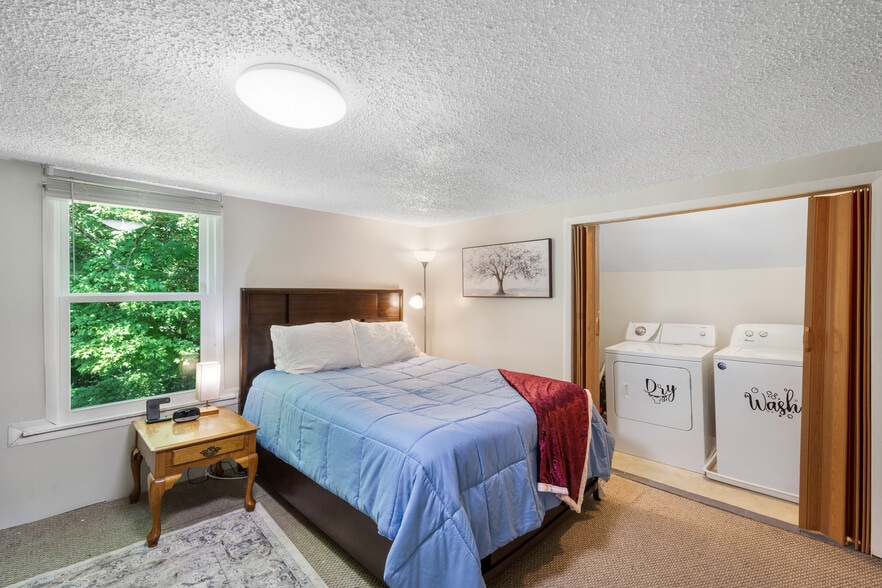 Building Photo - 2614 Couchville Pike