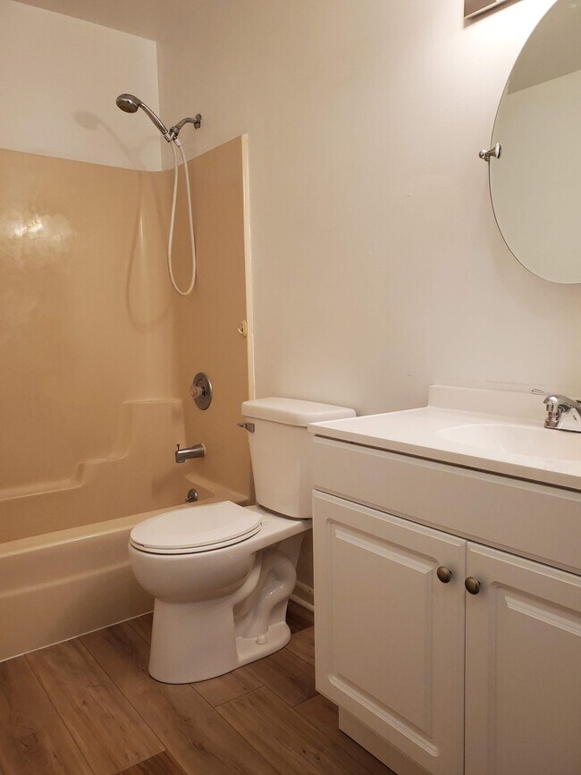 Building Photo - 10803 Timer Dr W