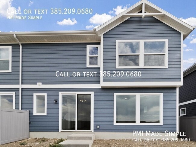 Building Photo - 4935 N Willowbank Dr