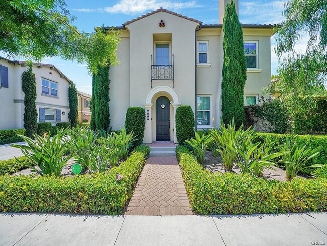 Primary Photo - 136 Coyote Brush