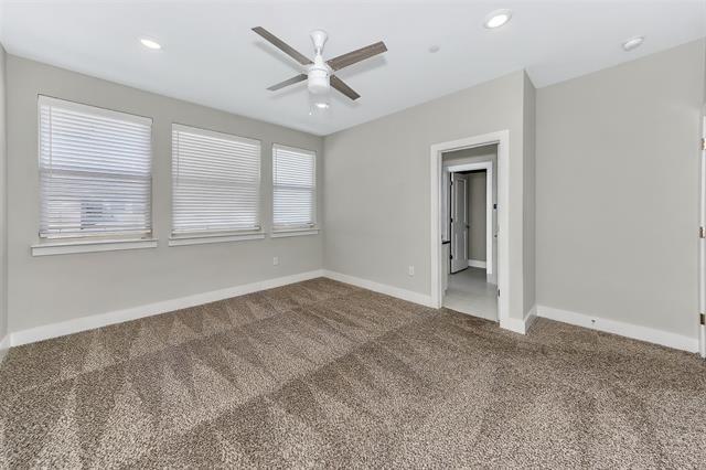 Building Photo - 3604 Aaron Pl