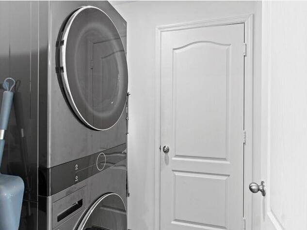 Building Photo - 5318 Imagination Dr