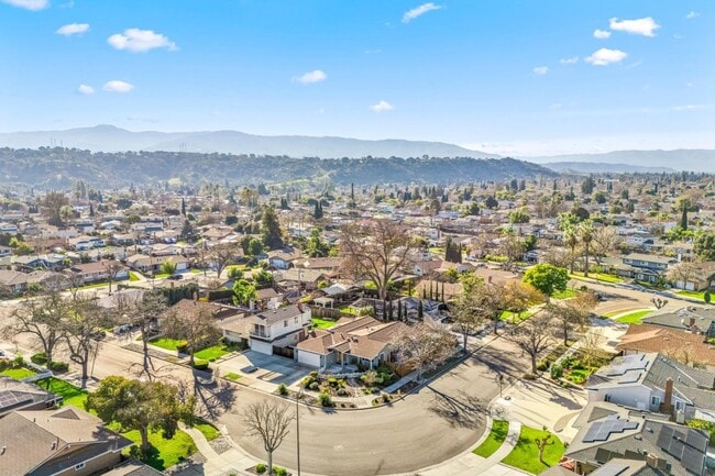 Building Photo - 5825 Laguna Seca Way