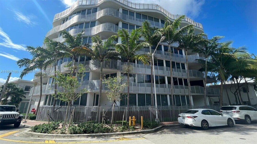 Building Photo - 2155 Washington Ct