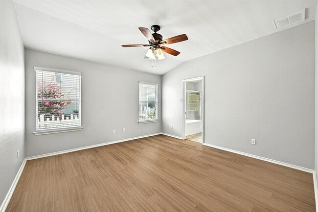 Building Photo - 1049 King Cotton Ln