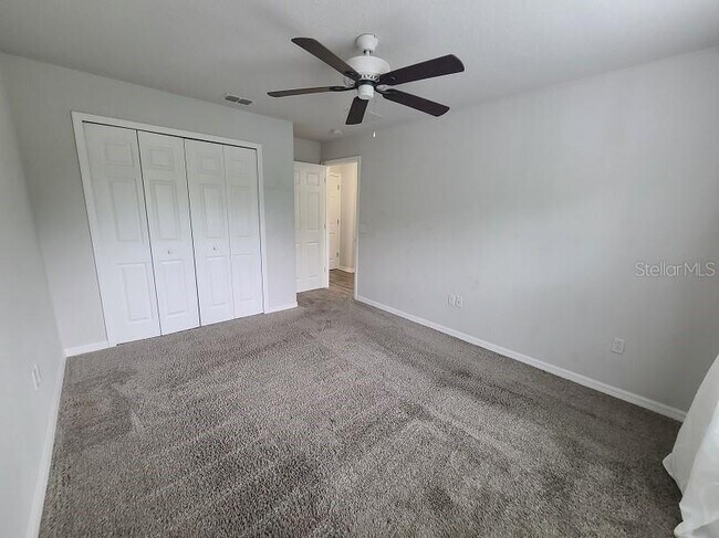 Building Photo - 5041 Royal Palms Wy