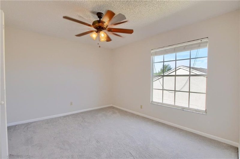 Building Photo - 22556 Middletown Dr