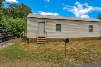Building Photo - Cozy Childersburg Duplex! 2 Bed 1 Bath $75...