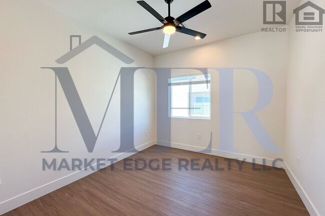 Building Photo - 3Bed/2.5Bath House in Sedona! Ready for Im...