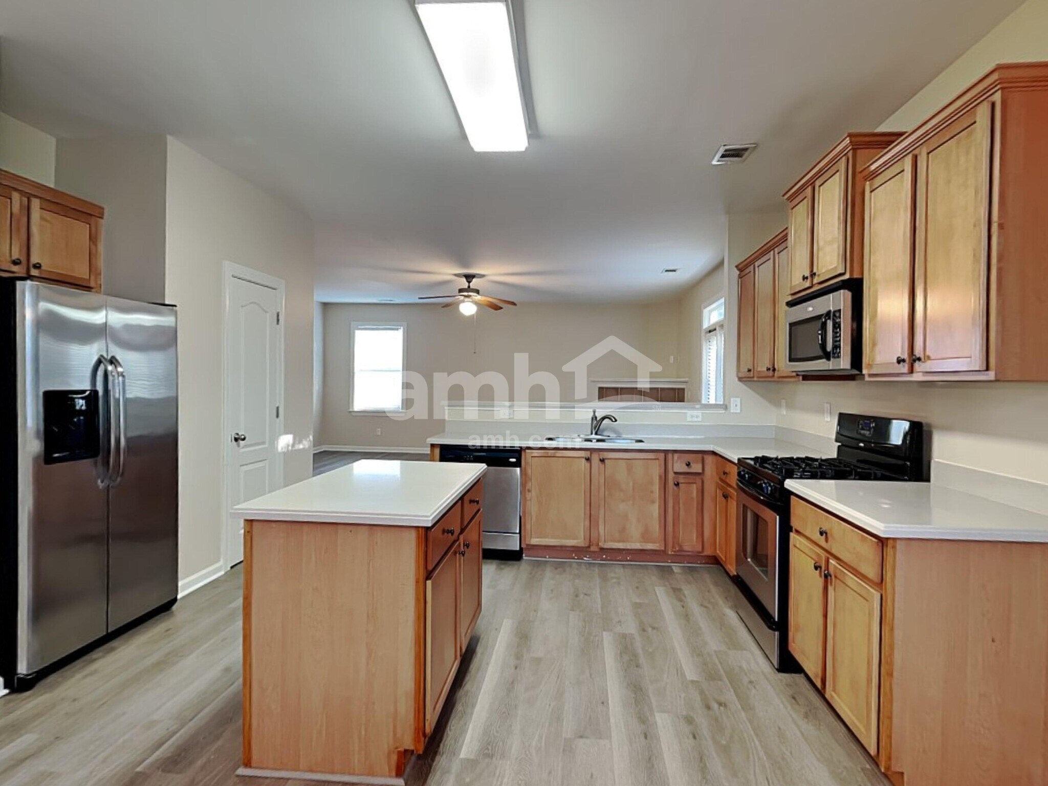 Building Photo - 1205 Ethans Way