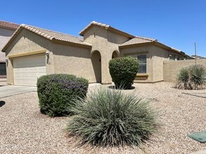 Building Photo - 17218 W Country Gables Dr