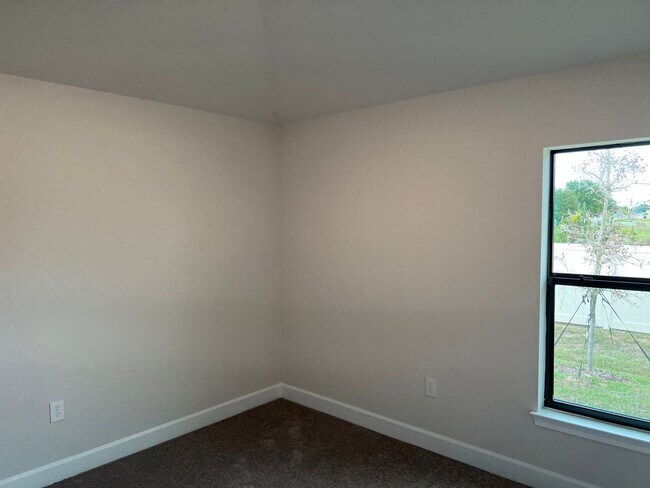Building Photo - Rent this brand-new home in Davenport today!