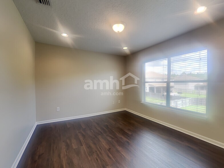 Building Photo - 2830 Harvest Moon Dr