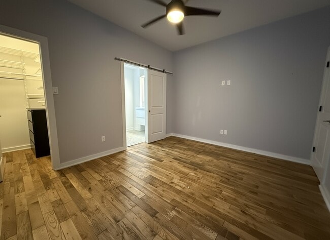 Building Photo - 2529 Grays Ferry Ave