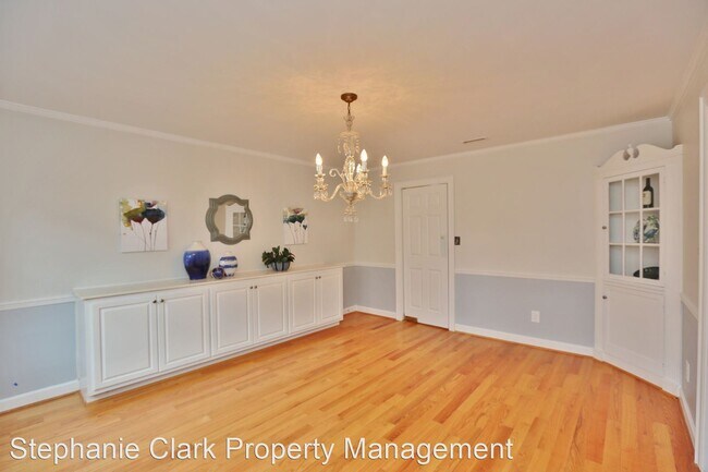 Building Photo - 4 br, 2.5 bath House - 484 Goodspeed Road