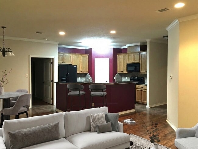 Building Photo - 4248 Rocky Rhodes Dr