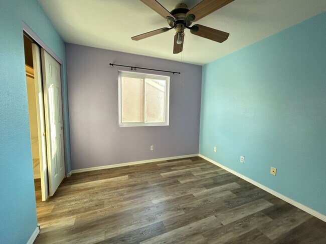 Building Photo - Unique 4 Bedroom, 2 Bathroom with 2 Car Ga...