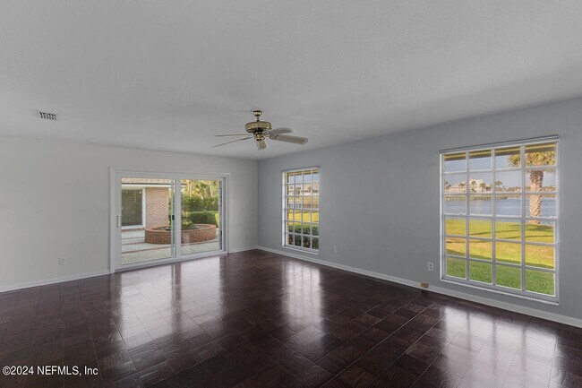 Building Photo - 185 San Juan Dr