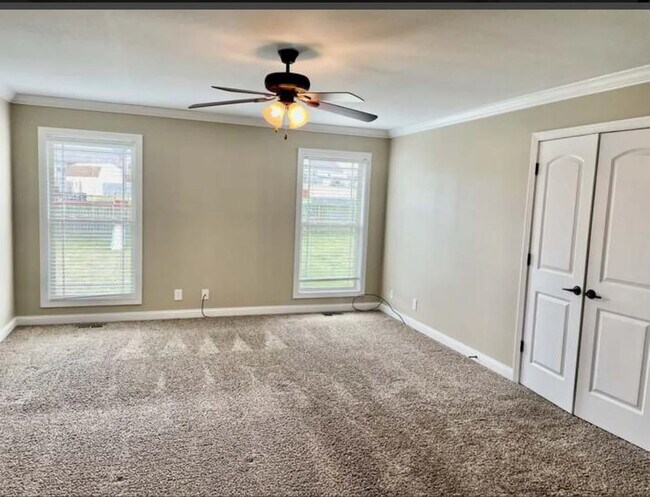 Building Photo - 1741 Autumnwood Blvd