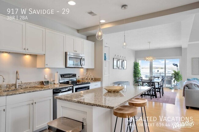 Building Photo - Spring Lake Condo w/ Lake Views