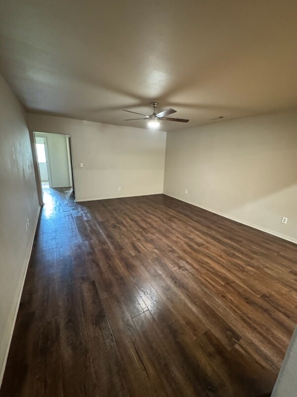 Building Photo - 4103 SW Chapelstone Ave