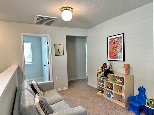 Building Photo - 12105 Cimaizon Dr
