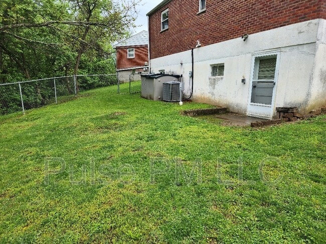Building Photo - 124 Bon Jan Ln