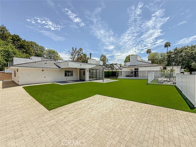 Building Photo - 22921 Dolorosa St