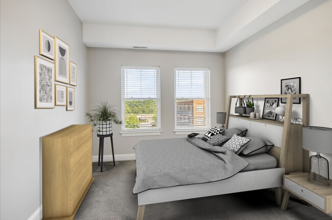 Building Photo - 833 Laurel Ave