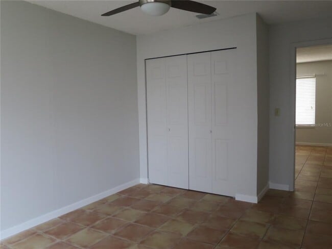 Building Photo - 10443 Manassas Cir
