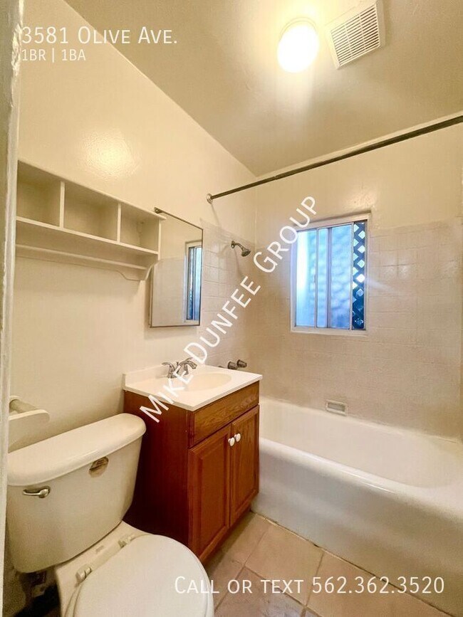 Building Photo - 3581 Olive Ave