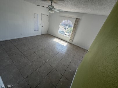 Building Photo - 1364 Pattee Cir