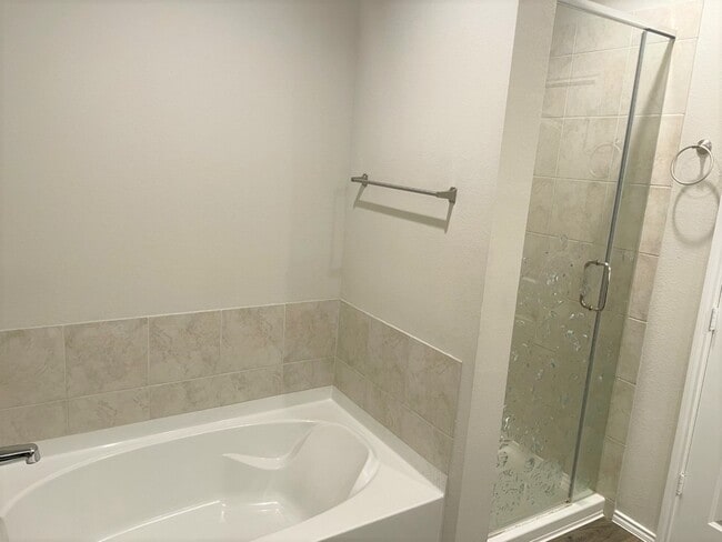 Building Photo - 22535 Theodoli Dr