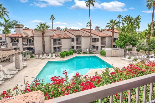 Primary Photo - 9115 E Purdue Ave