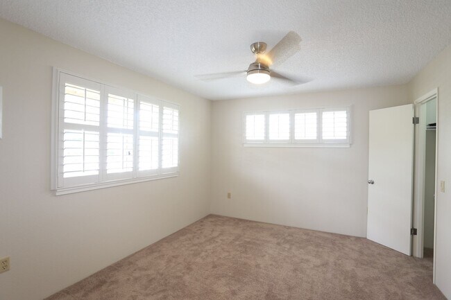 Building Photo - Havens at I'i Vistas - 1/1/2 parking (Mili...