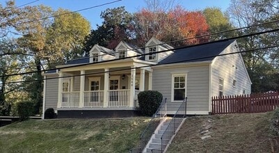 Building Photo - 3544 College St